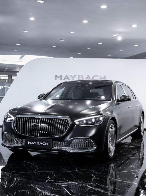 佛山211岚图汽车的售后服务让用户无忧出行，迈巴赫未来的豪华车趋势